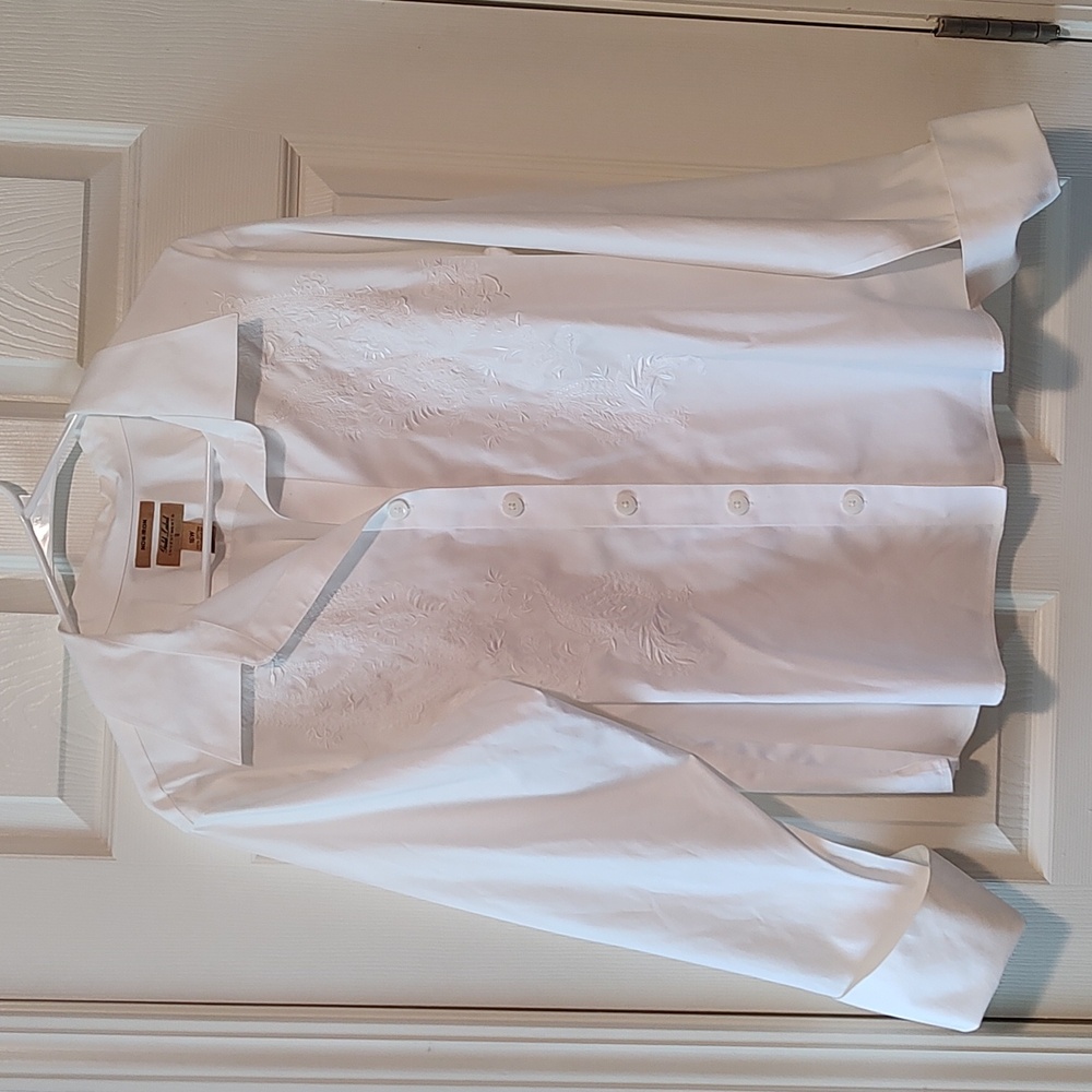 16W, Gold Label Investments shirt